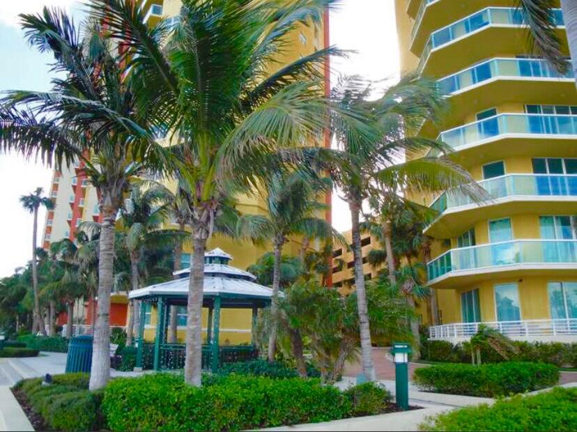 2650 Lake Shore Drive, Unit 2105 Riviera Beach, FL 33404 - Photo 43 of 47 IMG_4076