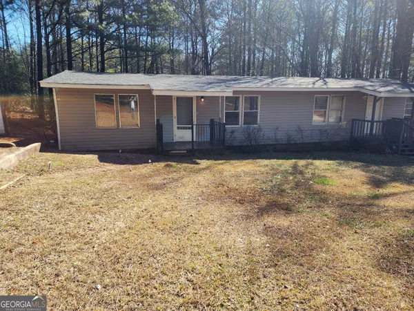 $1,200 | 918 A Roscoe Davis Road, Unit A, Monroe, GA 30656