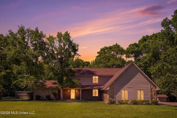 $689,000 | 7000 Jim Ramsay Road, Vancleave, MS 39565