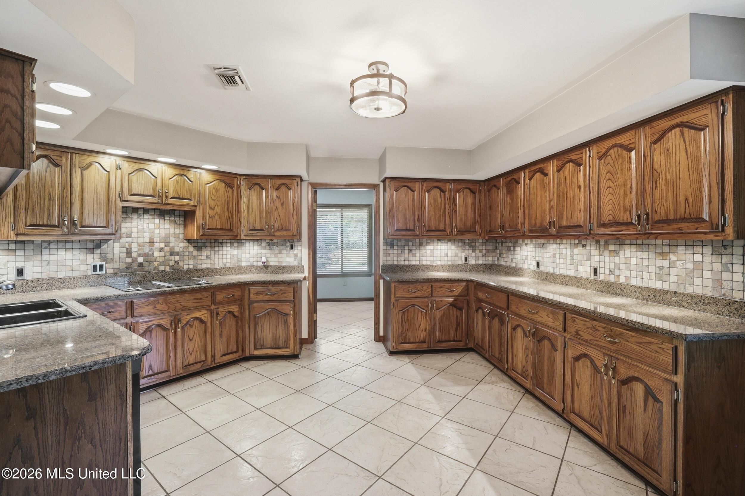 7000 Jim Ramsay Road Vancleave, MS 39565 - Photo 18 of 90 16_r6__4285