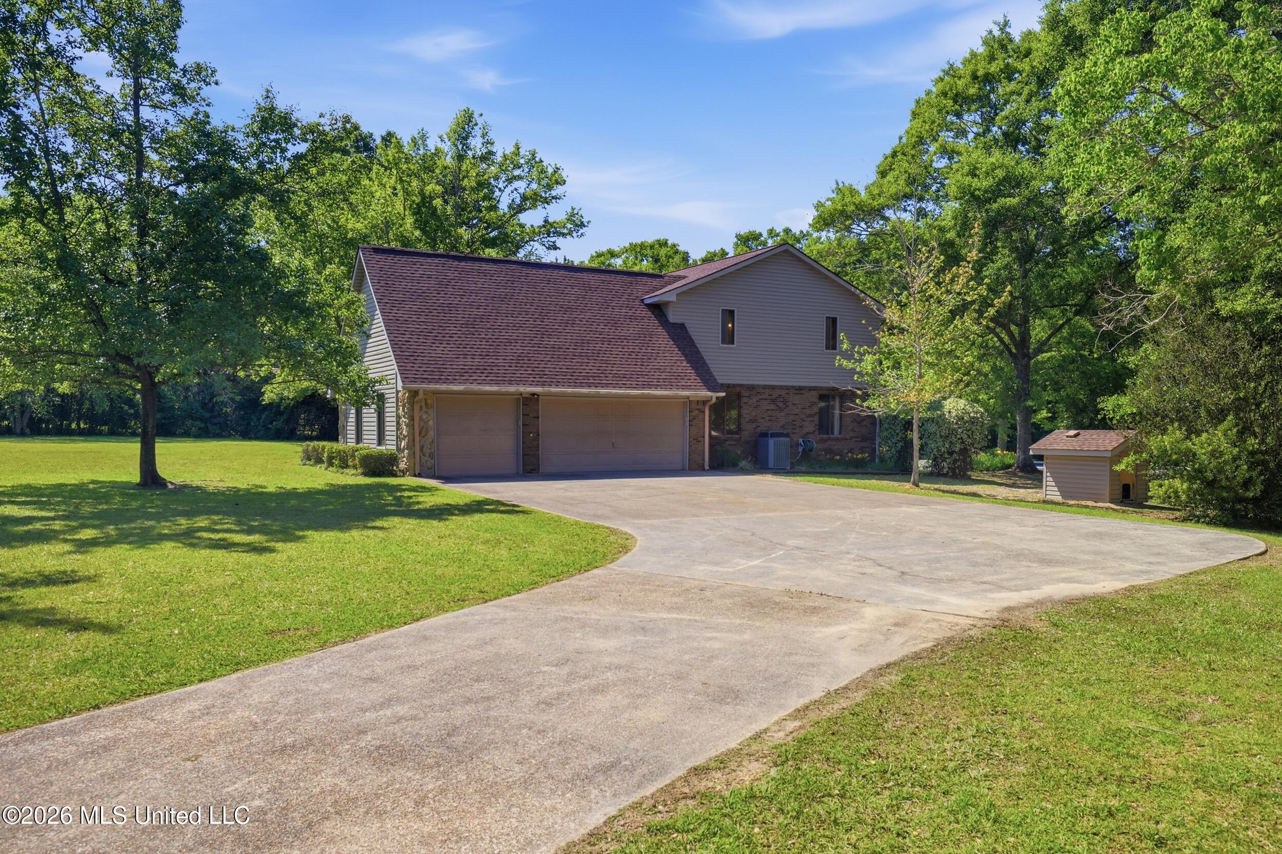 7000 Jim Ramsay Road Vancleave, MS 39565 - Photo 5 of 90 6_r6__4043