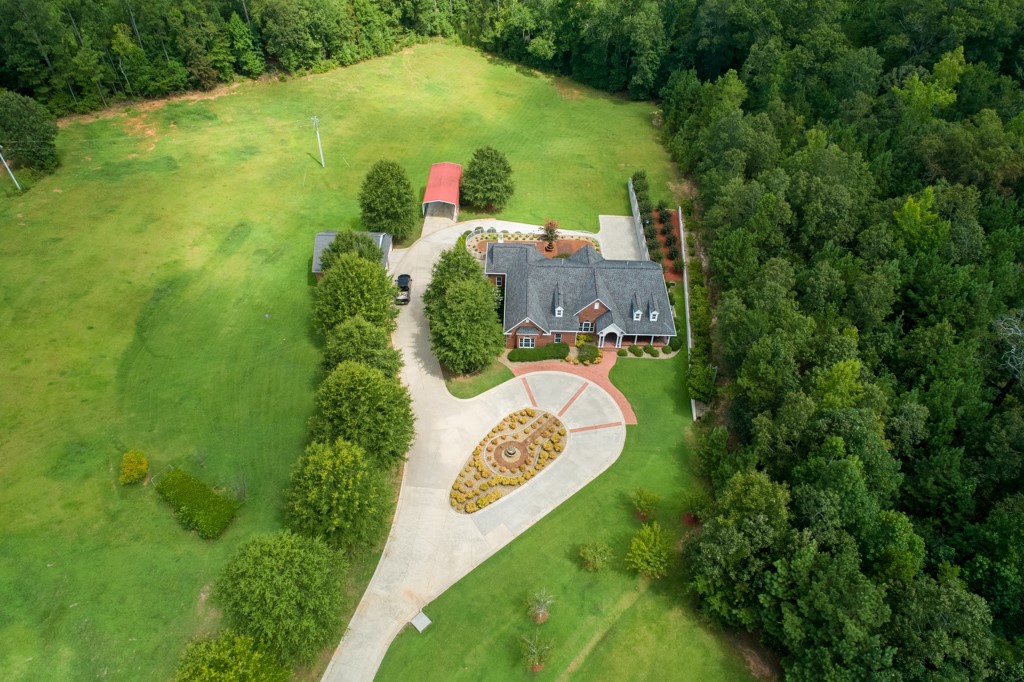 407 Windy Hill Road Central, SC 29630 - Photo 3 of 42