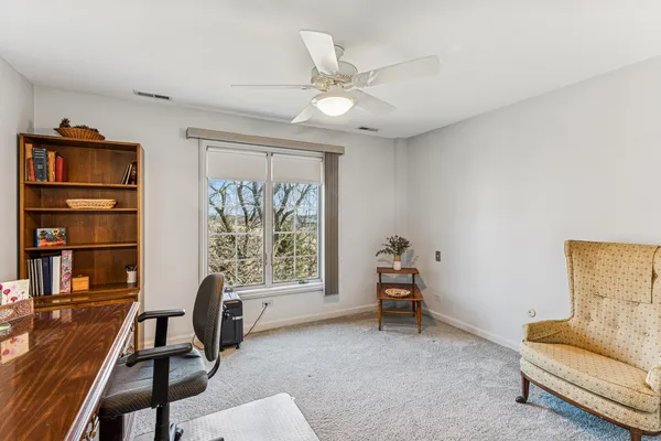 $249,000 | 3415 Vollmer Road, Unit 308, Flossmoor, IL 60422