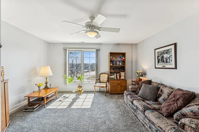 $249,000 | 3415 Vollmer Road, Unit 308, Flossmoor, IL 60422