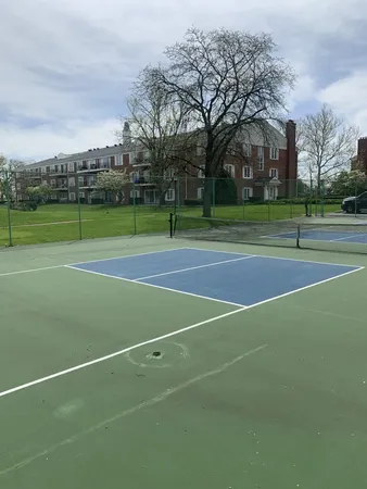 $249,000 | 3415 Vollmer Road, Unit 308, Flossmoor, IL 60422