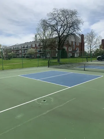 $249,000 | 3415 Vollmer Road, Unit 308, Flossmoor, IL 60422