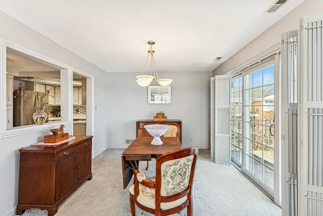 $249,000 | 3415 Vollmer Road, Unit 308, Flossmoor, IL 60422