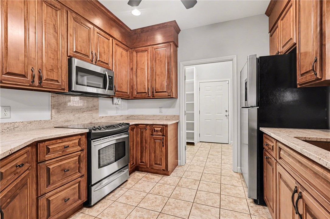 109 Oak Crest Circle Seneca, SC 29672 - Photo 12 of 42
