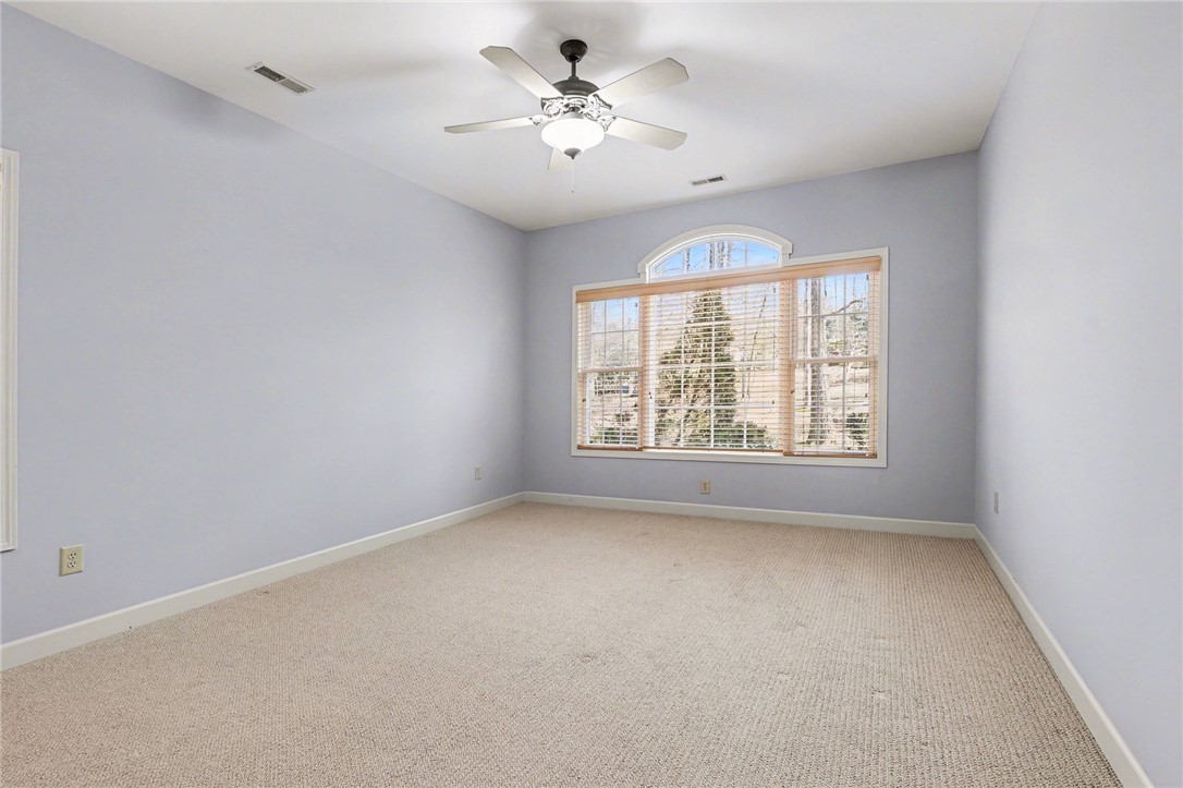 109 Oak Crest Circle Seneca, SC 29672 - Photo 27 of 42