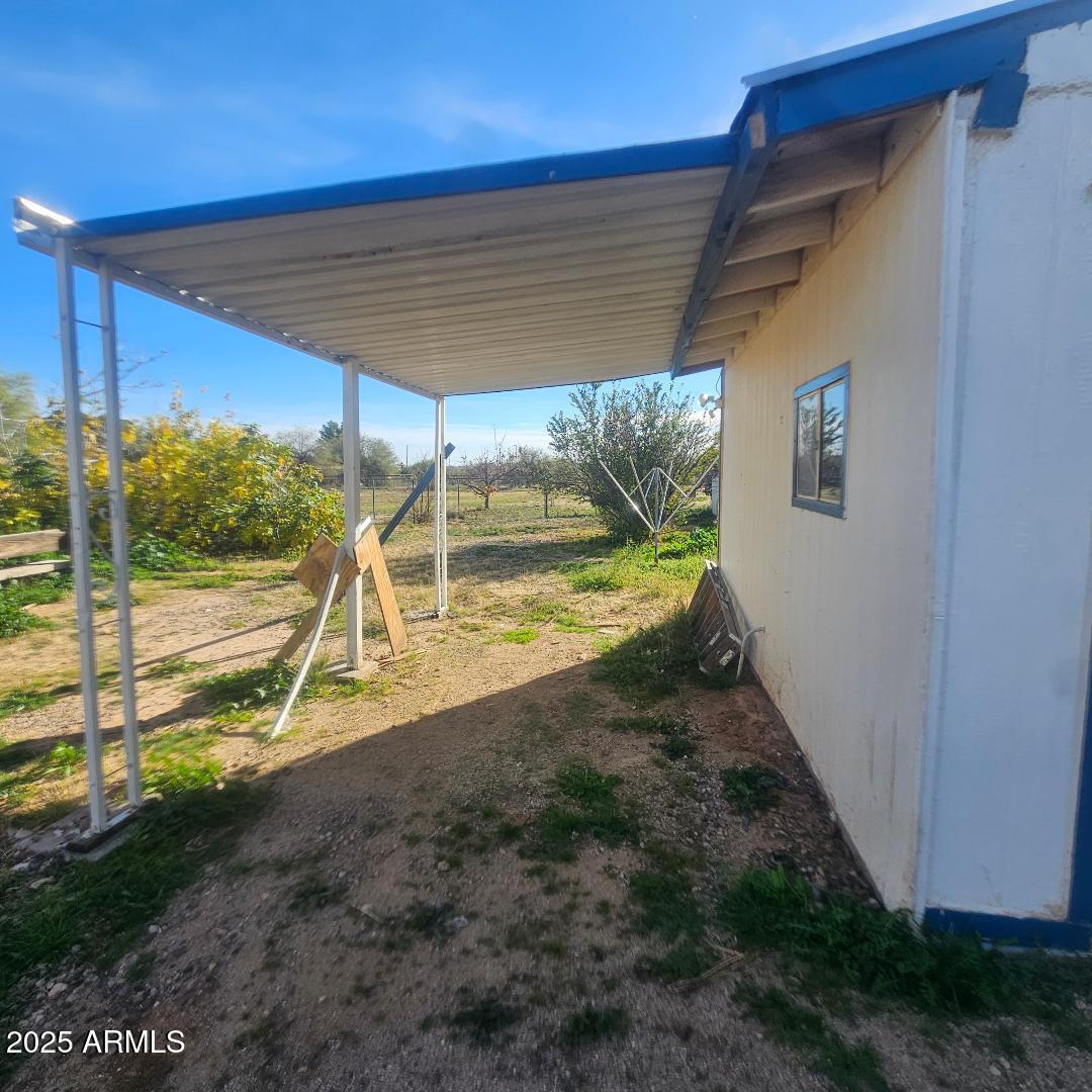 22855 Sunset Lane Congress, AZ 85332 - Photo 12 of 39 a43