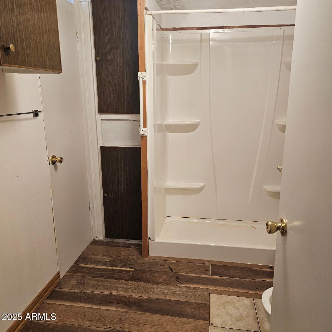 22855 Sunset Lane Congress, AZ 85332 - Photo 25 of 39 a bathroom with a shower