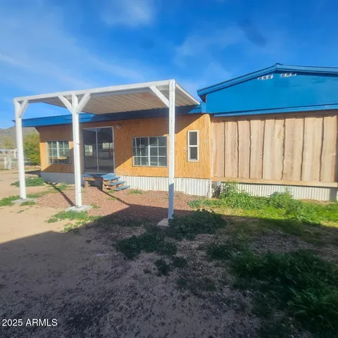 $205,000 | 22855 Sunset Lane, Congress, AZ 85332