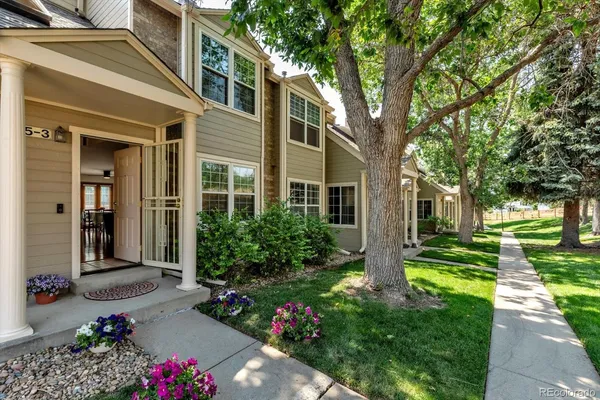 $2,490 | 1818 South Quebec Way, Unit B153, Denver, CO 80231