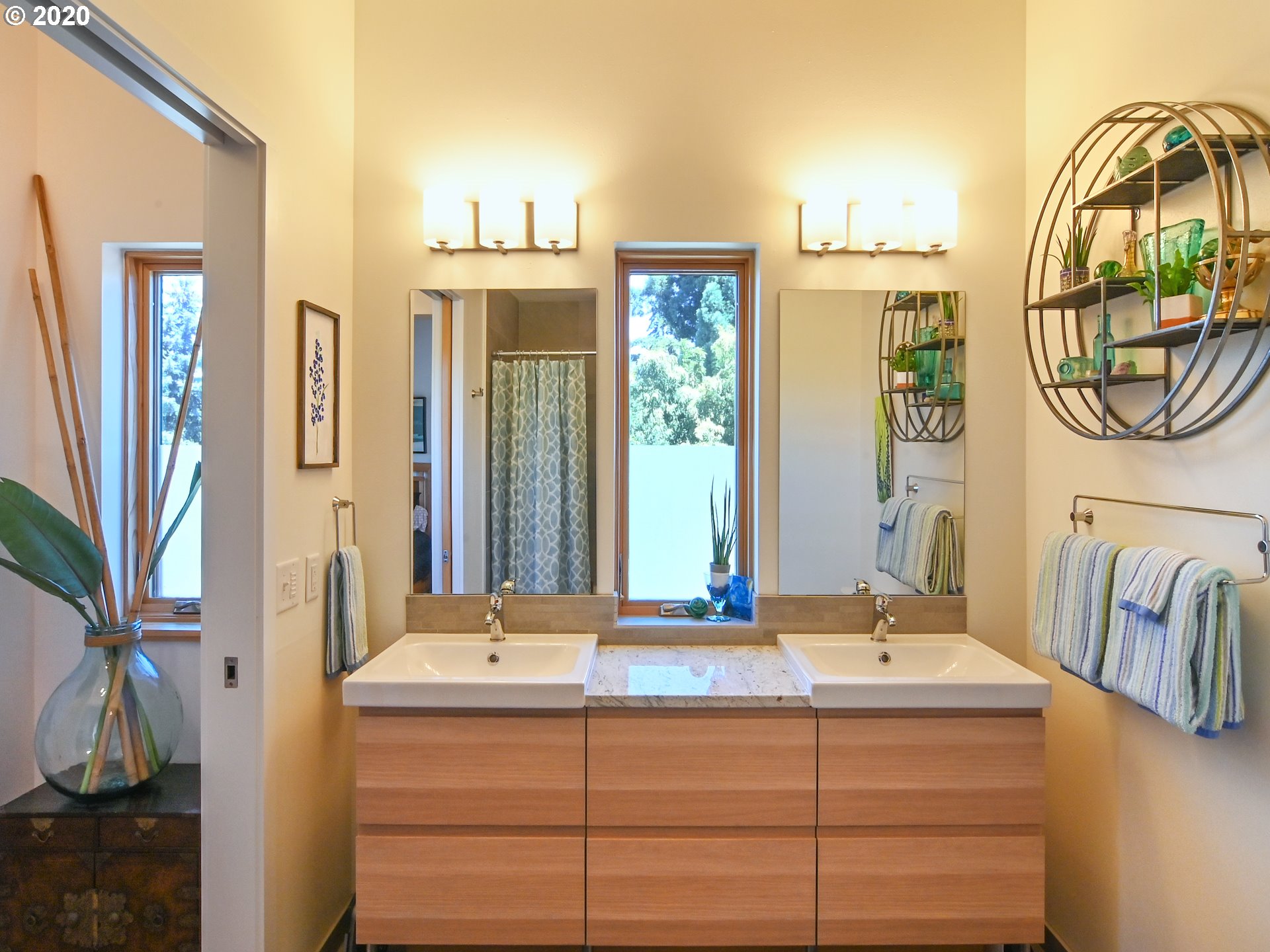 2712 Friendly Street Eugene, OR 97405 - Photo 15 of 32