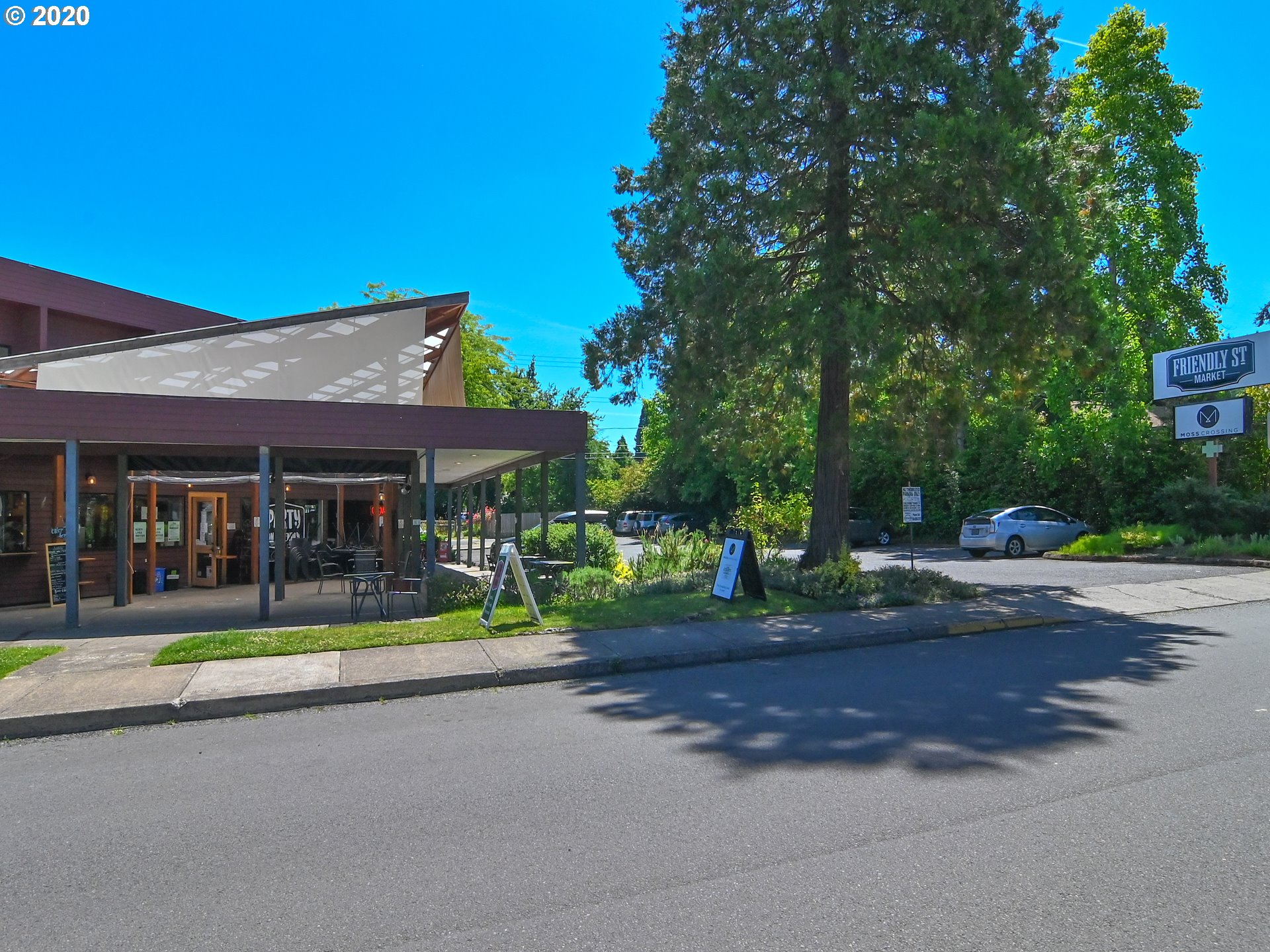 2712 Friendly Street Eugene, OR 97405 - Photo 31 of 32