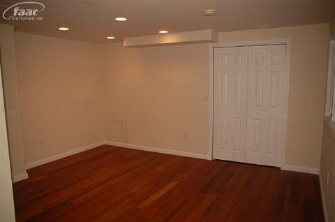 626 North McKinley Road Flushing, MI 48433 - Photo 10 of 19 20346806-9.JPG