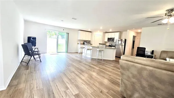 $321,900 | 21 Slipper Flower Path East, Palm Coast, FL 32164