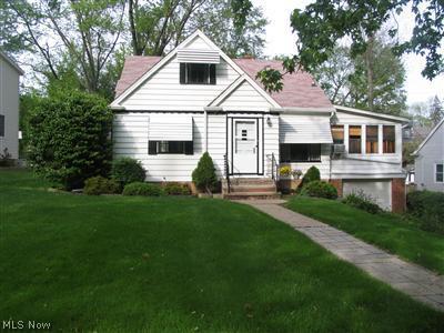 Welcome to 622 Grayton Rd in Berea!