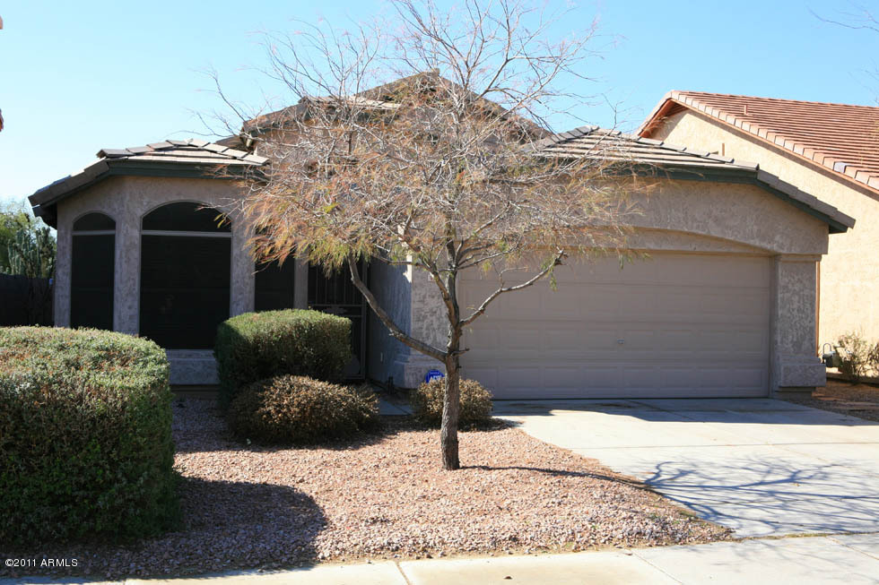 4711 East Weaver Road Phoenix, AZ 85050 - Photo 1 of 24 Front