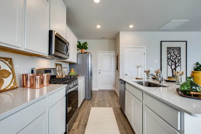 $439,990 | 1017 Linn Cv Court, Gallatin, TN 37066