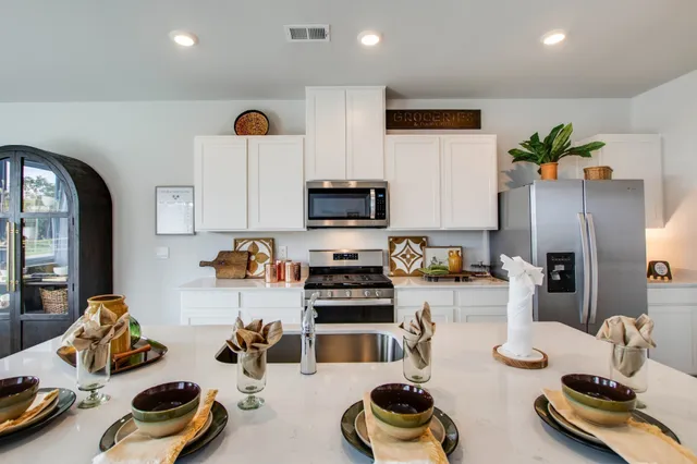 $439,990 | 1017 Linn Cv Court, Gallatin, TN 37066