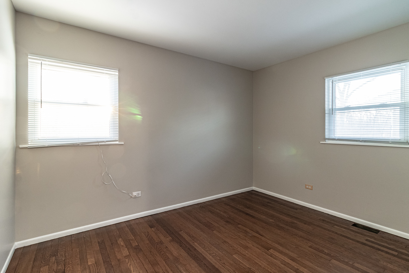 412 Northgate Road Lindenhurst, IL 60046 - Photo 15 of 24