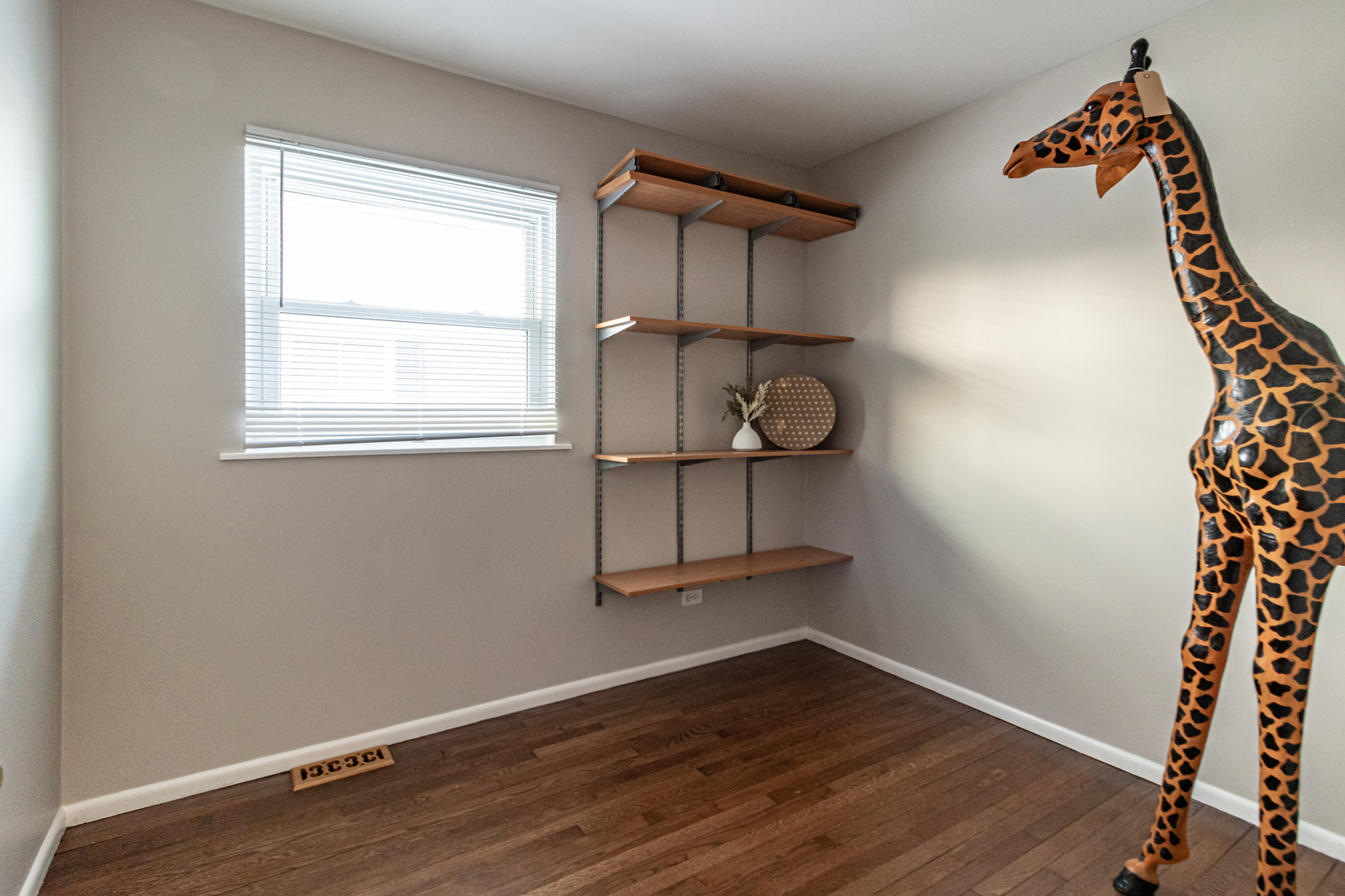 412 Northgate Road Lindenhurst, IL 60046 - Photo 16 of 24