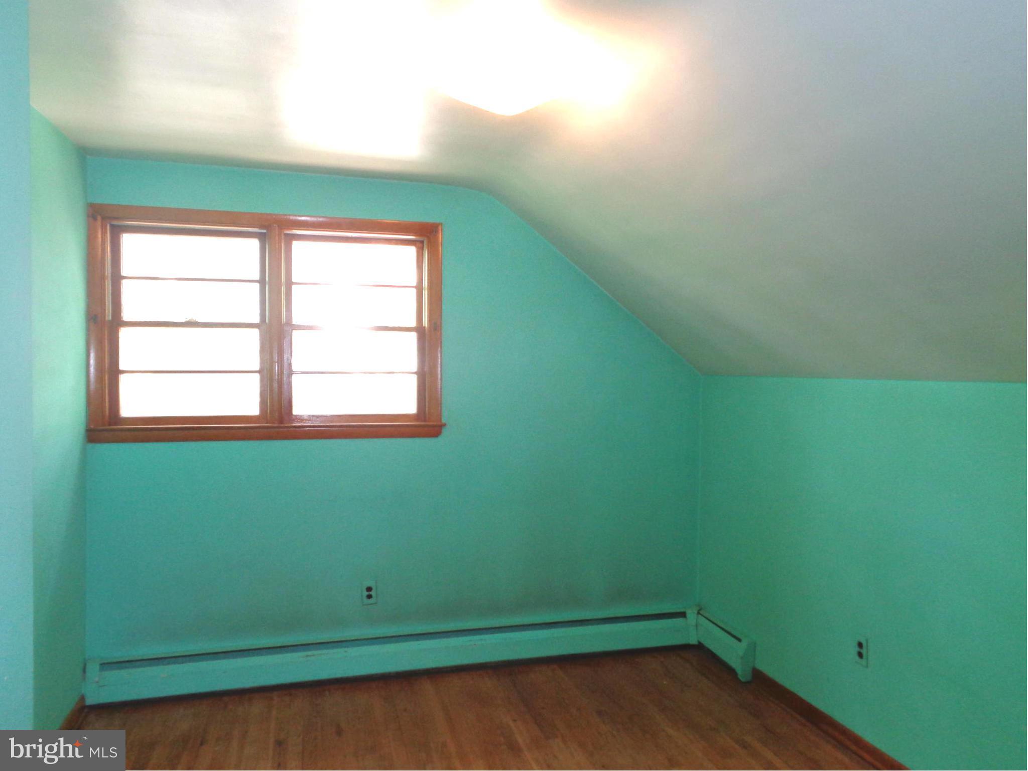 1525 Orlando Road Baltimore, MD 21234 - Photo 15 of 30 Bedroom