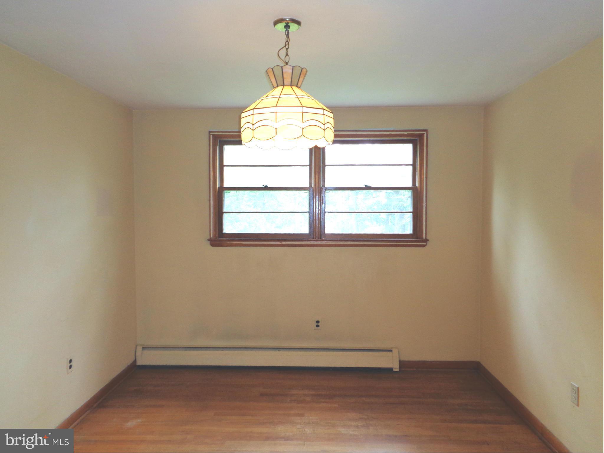 1525 Orlando Road Baltimore, MD 21234 - Photo 10 of 30 Dining Room