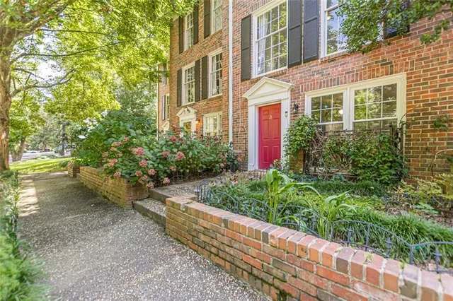 a view of a garden with pathway