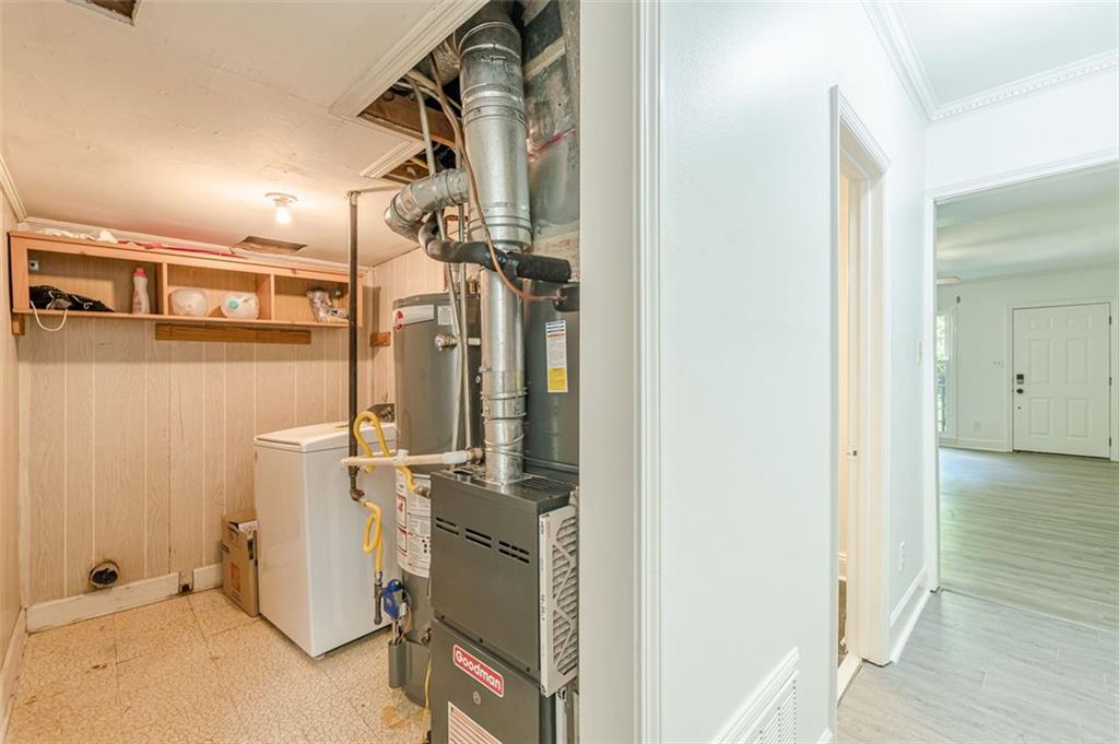 320 Alberta Terrace Northeast, Unit 3 Atlanta, GA 30305 - Photo 34 of 54 a view of a room with wooden floor