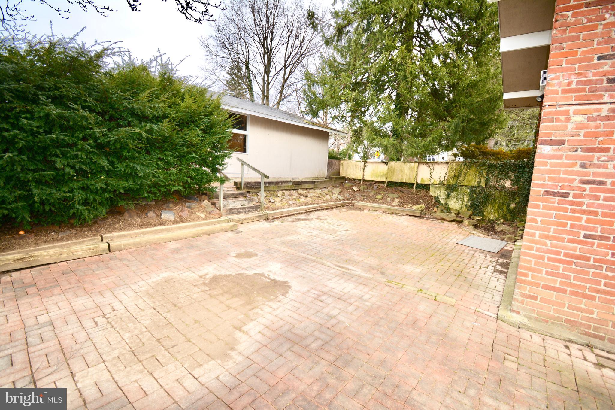 133 Berkley Road Devon, PA 19333 - Photo 36 of 41