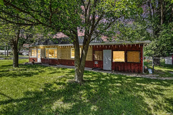 $165,000 | 22993 Old Highway 20, Elkhart, IN 46516