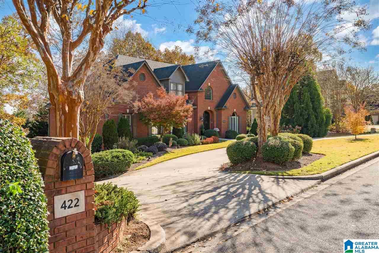 422 Woodward Road Trussville, AL 35173 - Photo 2 of 50