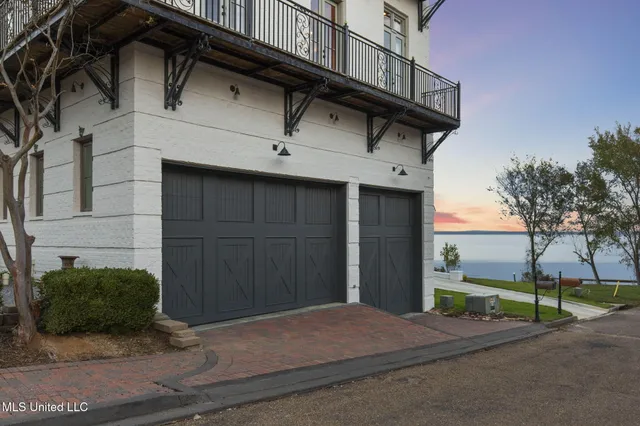 $899,000 | 104 Galvez Street, Madison, MS 39110