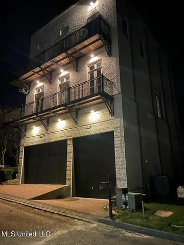 $899,000 | 104 Galvez Street, Madison, MS 39110