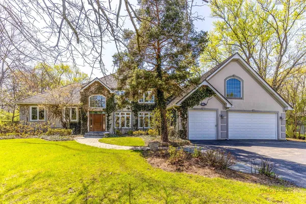 $1,190,400 | 3031 Farner Court, Deerfield, IL 60015