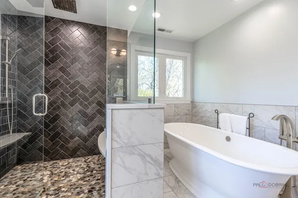 $1,190,400 | 3031 Farner Court, Deerfield, IL 60015