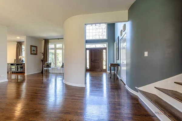 $1,190,400 | 3031 Farner Court, Deerfield, IL 60015
