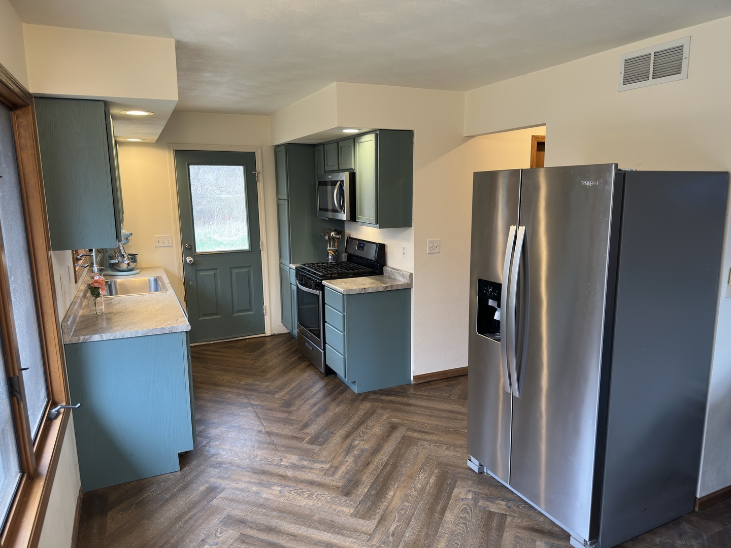 8560 North Hales Corner Road Stillman Valley, IL 61084 - Photo 9 of 18 Gallery Image 9