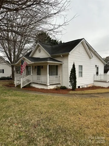 $1,650 | 816 Catawba Street, Belmont, NC 28012