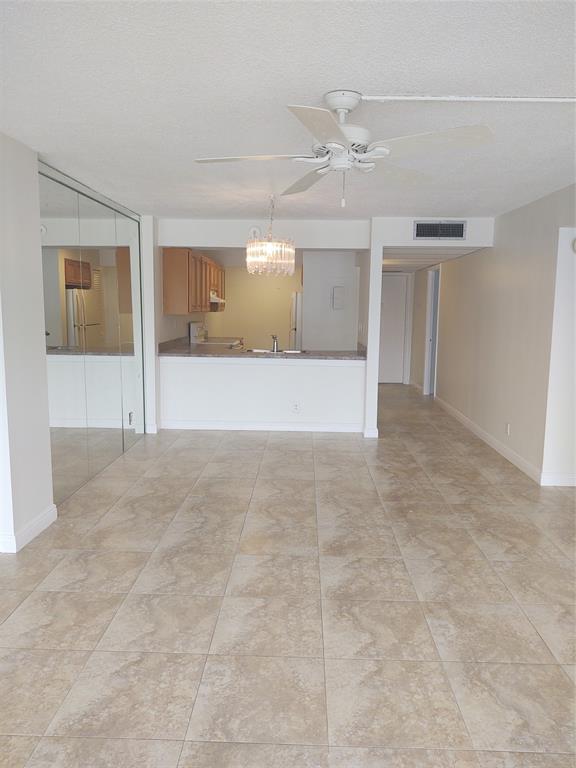 9 Royal Palm Way, Unit 201 Boca Raton, FL 33432 - Photo 4 of 21