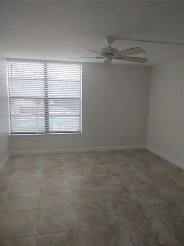 $2,100 | 9 Royal Palm Way, Unit 201, Boca Raton, FL 33432