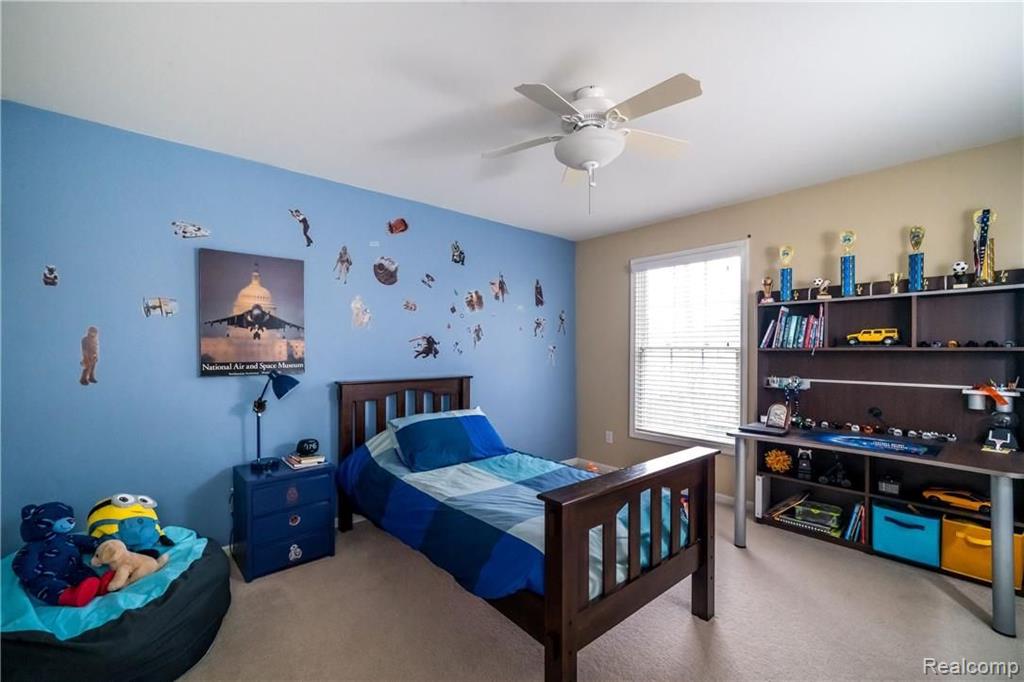 676 Windsong Drive Rochester Hills, MI 48307 - Photo 23 of 38