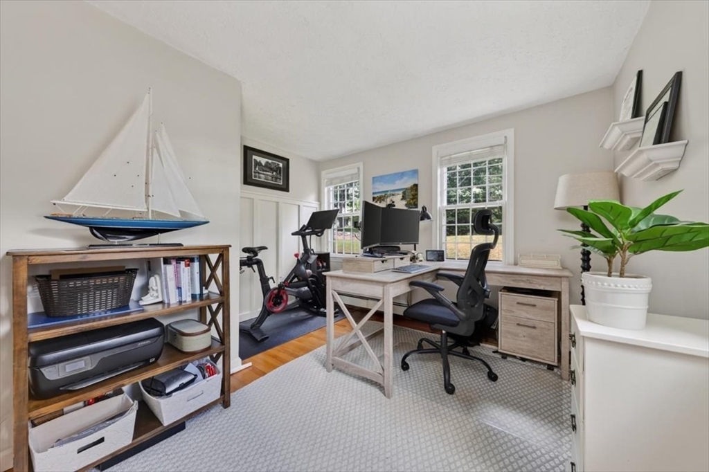 87 Duck Hill Road Duxbury, MA 02332 - Photo 17 of 25