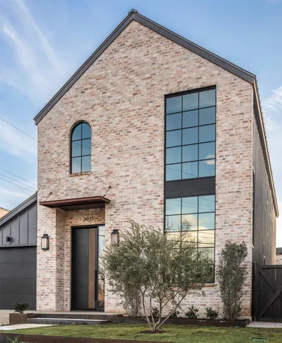 $2,250,000 | 2015 Holland Avenue, Austin, TX 78704
