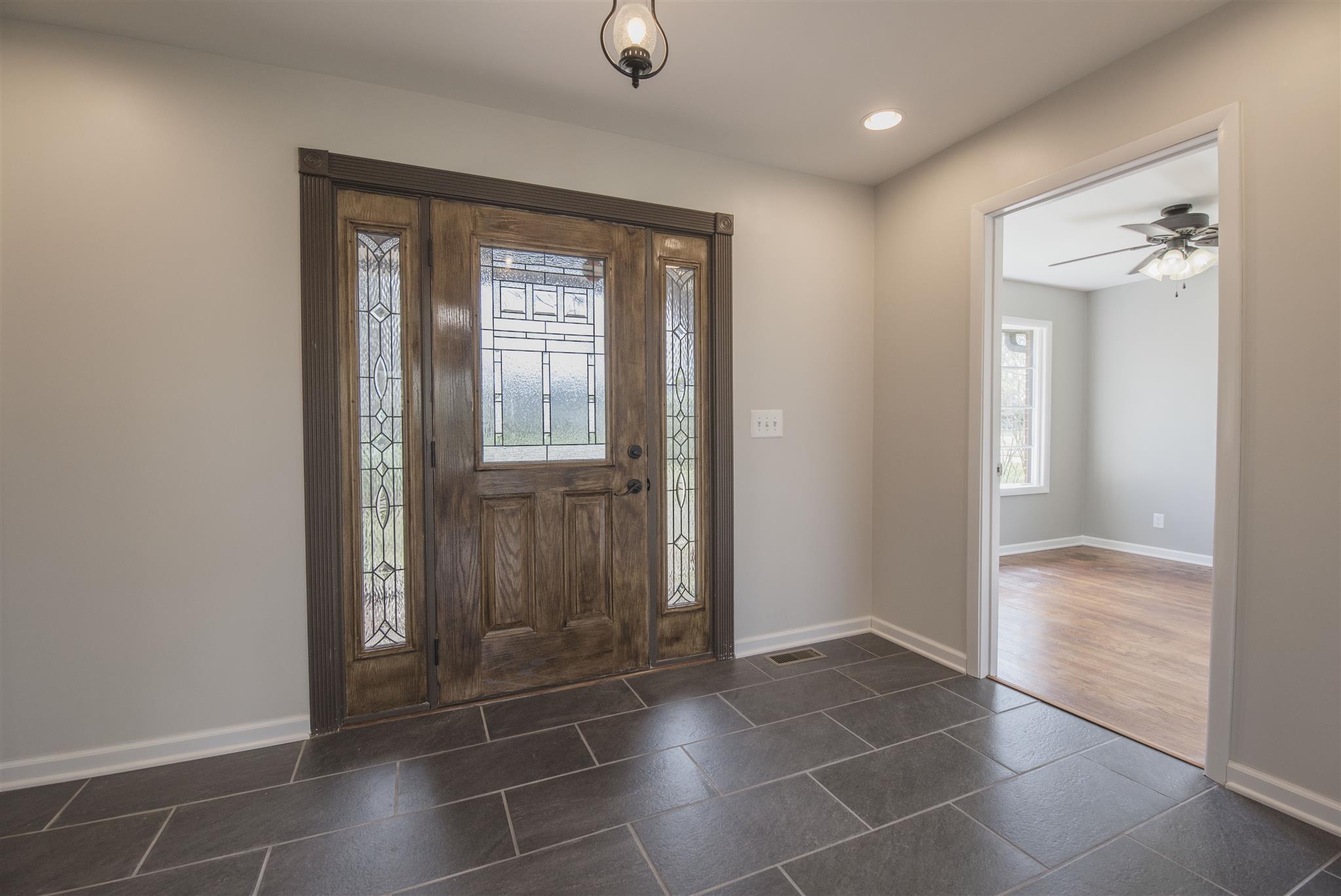 1219 Whitehall Road Murfreesboro, TN 37130 - Photo 14 of 30 Gallery Image 14