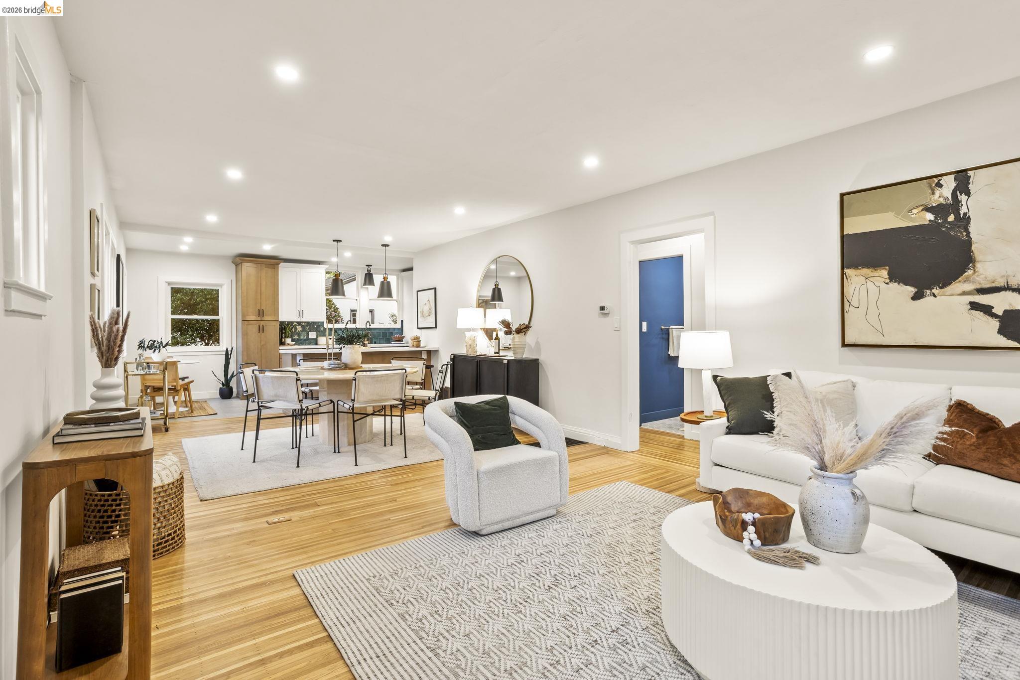 1587 Trestle Glen Road Oakland, CA 94610 - Photo 3 of 30