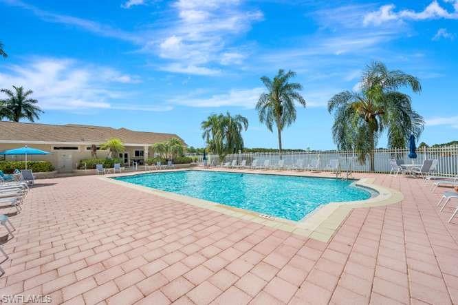 1660 Royal Circle, Unit 101 Naples, FL 34112 - Photo 35 of 44