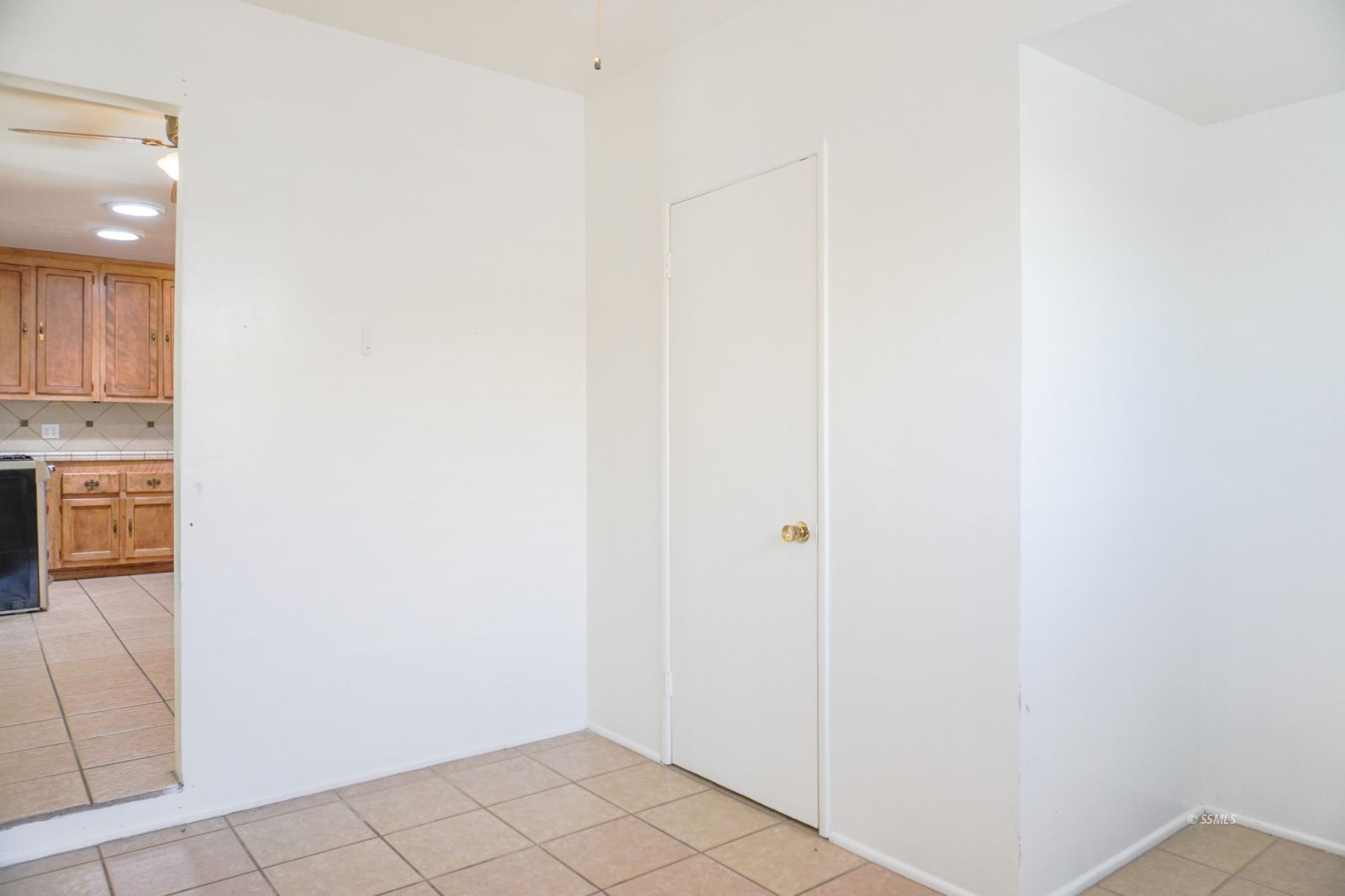 237 South Sunland Street Ridgecrest, CA 93555 - Photo 12 of 27